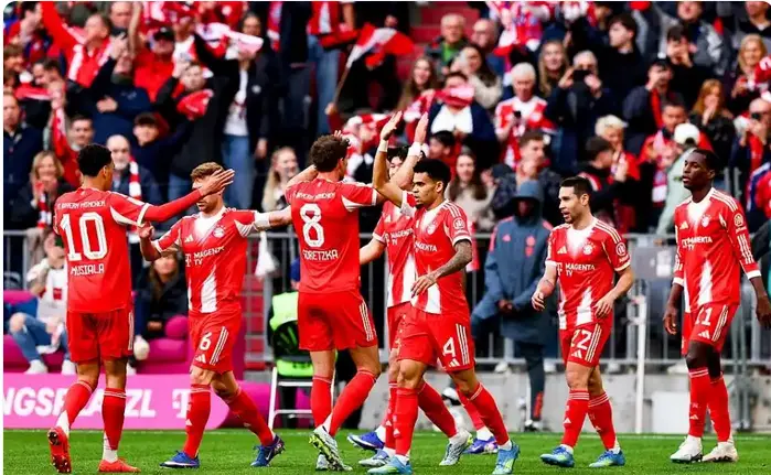 拜仁提前四輪衛冕德甲 向「六冠王」邁進