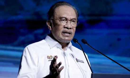 馬來西亞總理說可與俄羅斯就石油供應展開談判