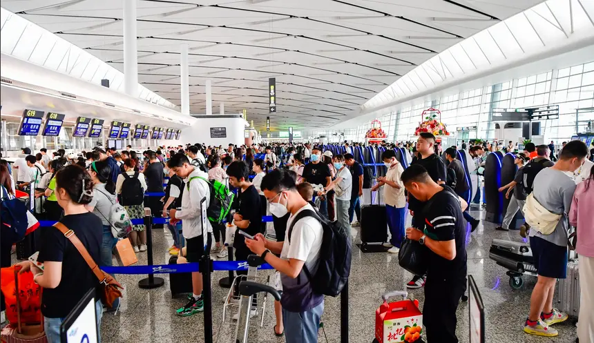 3月民航客運量增12.1%