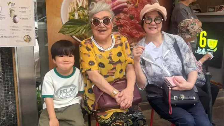 74歲女星苗可秀返港：年輕時靚過林青霞 曾戀兩已婚男星