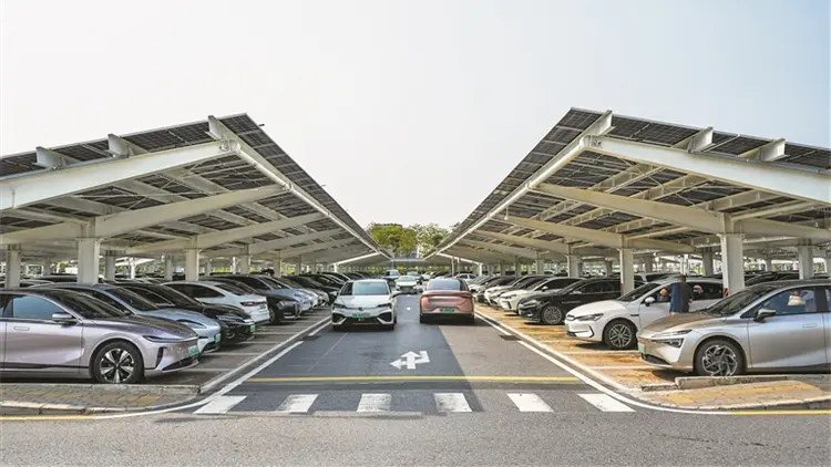 深圳機場有個「網約車專屬營地」