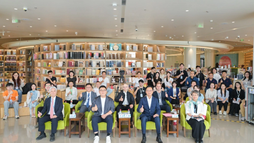 在「APEC中國年」 和6位國際漢學家一起「讀」懂深圳