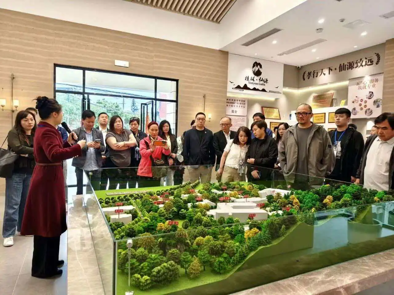 港澳康養考察團訪桂林  深化桂港澳康養產業合作