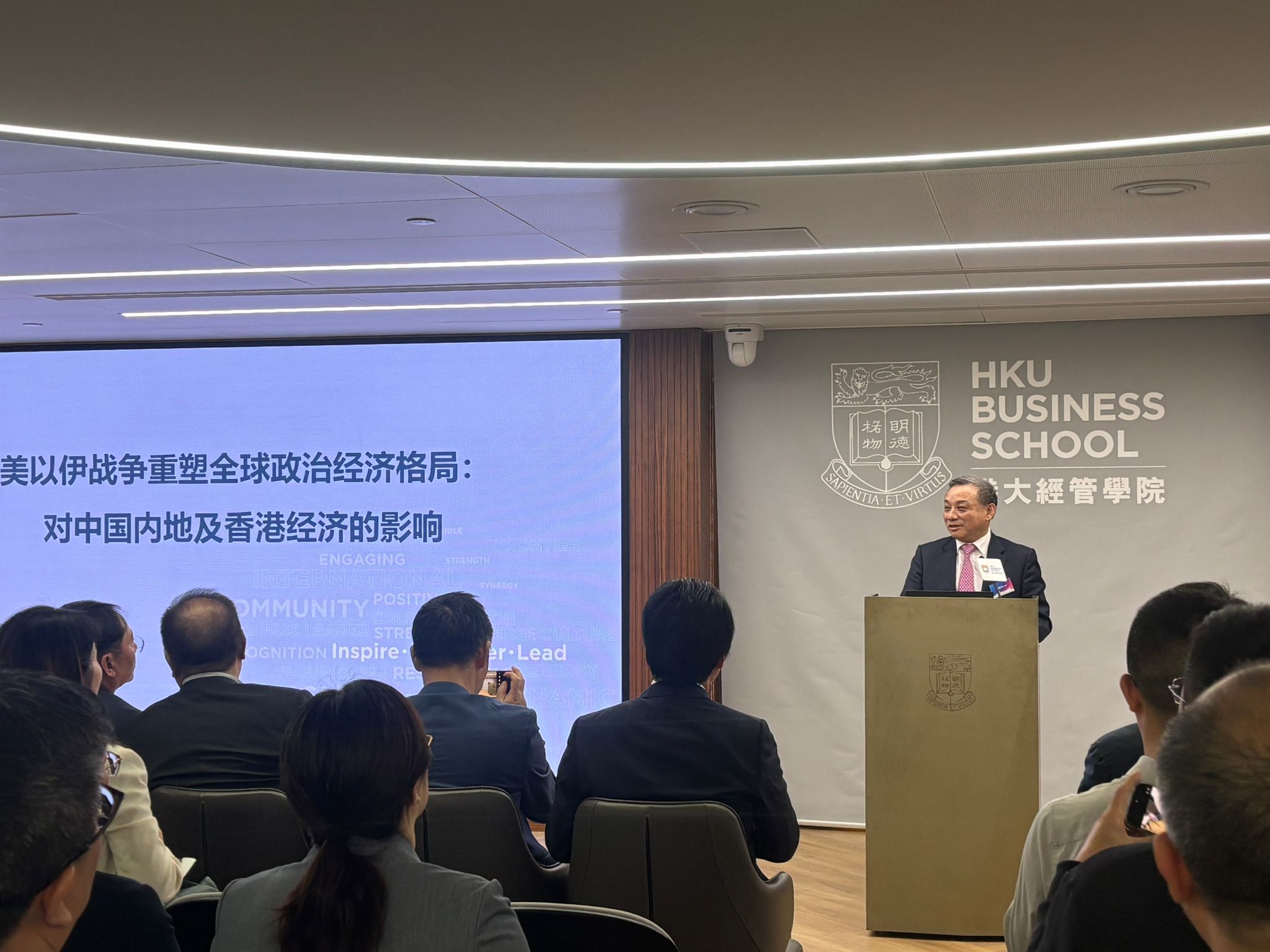 地緣衝突下 香港「安全港」、「超級聯繫人」角色凸顯