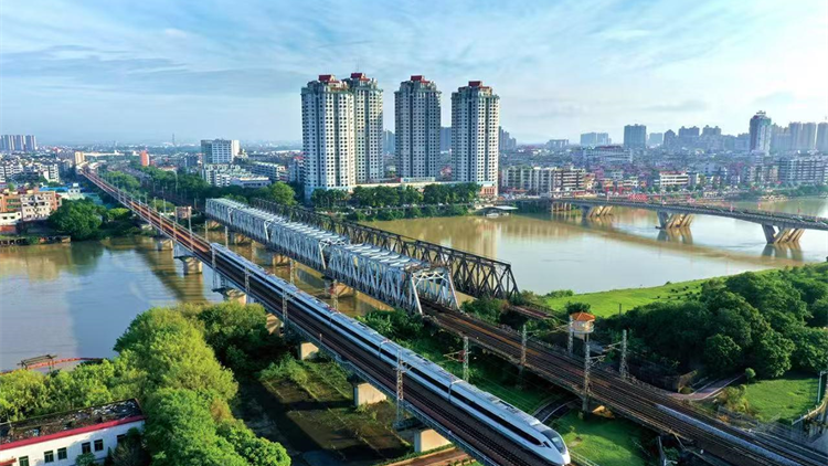 為何要建？誰將受益？一文讀懂廣深第二高鐵戰略意義