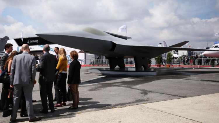 馬克龍：歐洲新戰機項目沒失敗，法德將繼續合作