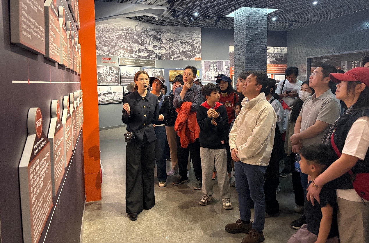 在津港生走進河北唐山