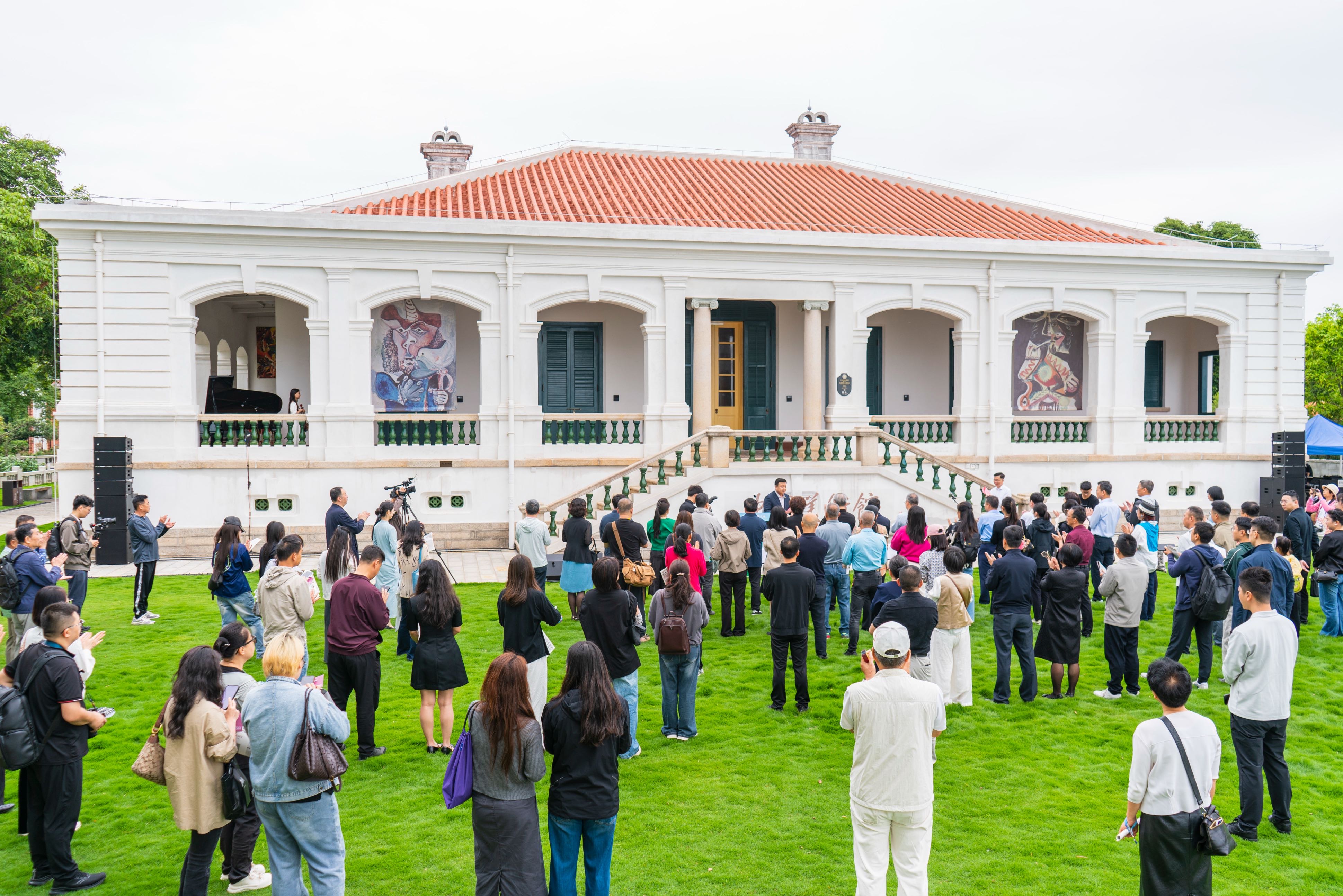 畢加索真跡亮相廈門鼓浪嶼