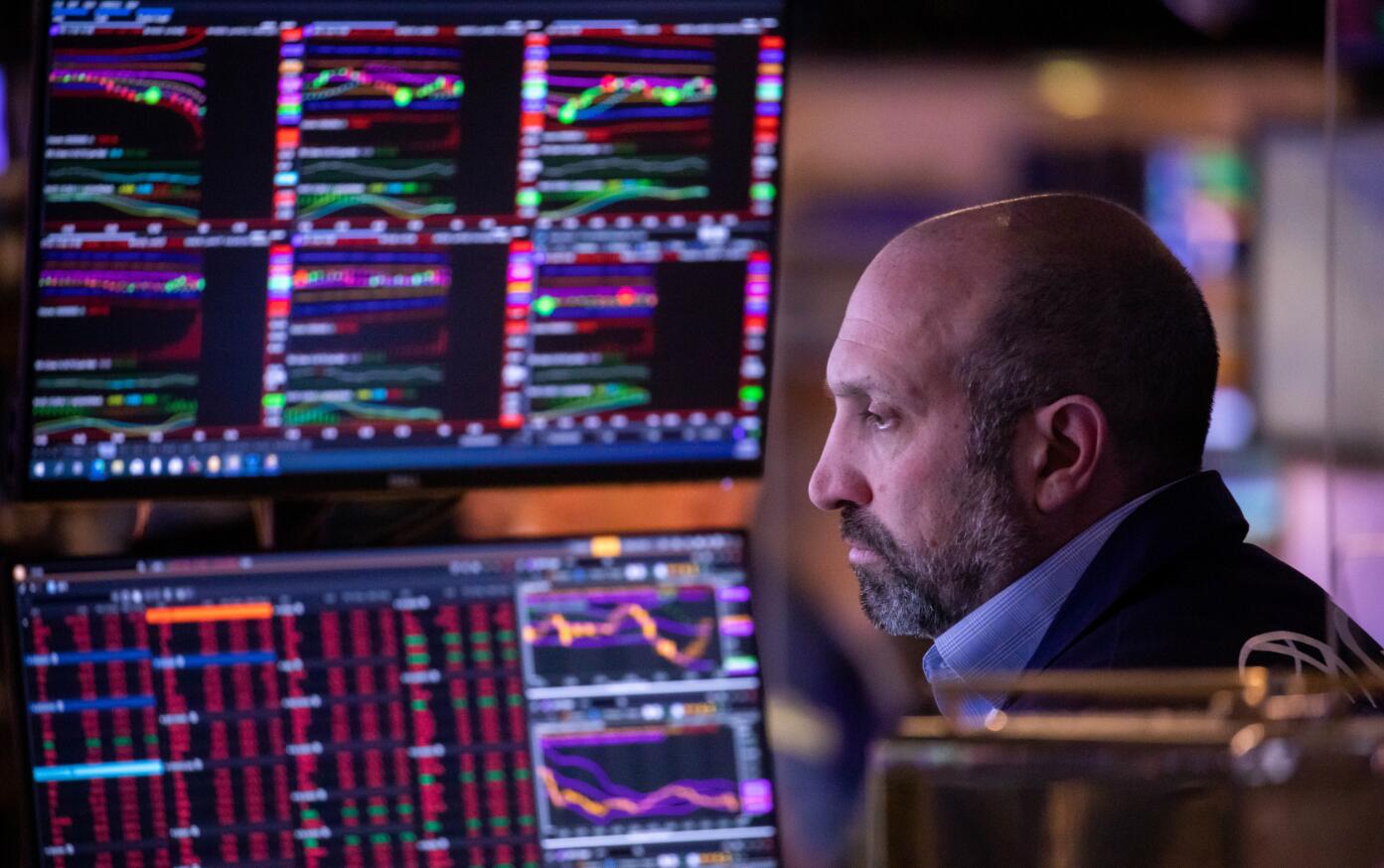 美股漲跌不一 標普500與納指再創新高