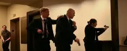 美前安全高官警告：美國正處憤怒、極化之中，暴力威脅空前