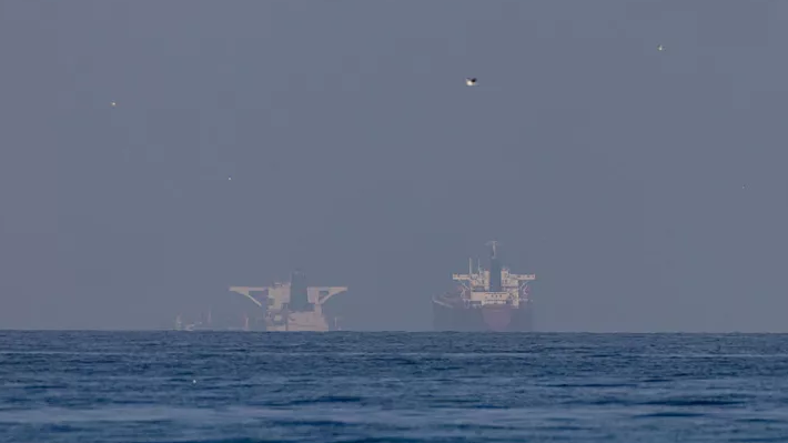 美以伊衝突爆發以來 首艘液化天然氣船通過霍爾木茲海峽