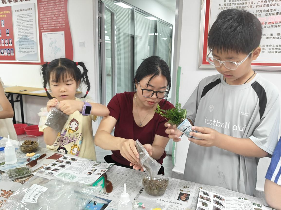 「植」 此青綠，共護家園！園山荷坳社區親子環保活動趣味開鑼