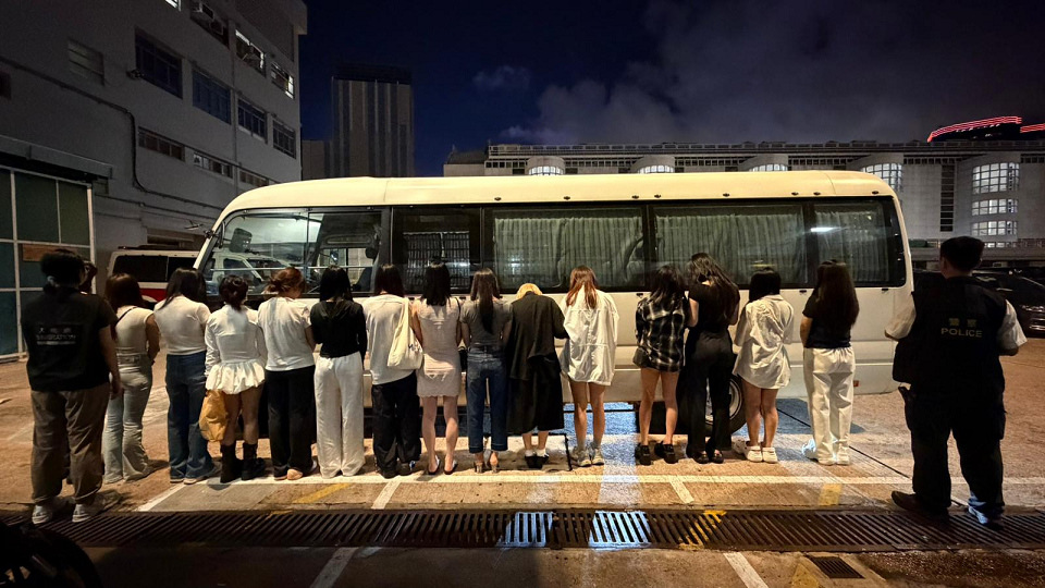 警方油尖打擊黑工及掃黃 拘捕28名男女