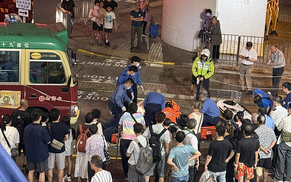 香港仔七旬婦捱小巴撞昏迷 警拘六旬司機涉危駕及毒駕