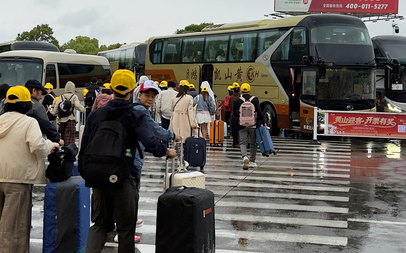 助飛安徽入境遊市場 「河內—黃山」國際包機航線復航