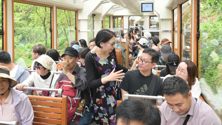 旅遊事務專員視察景點 指各景點及接待旅客配套服務整體運作暢順