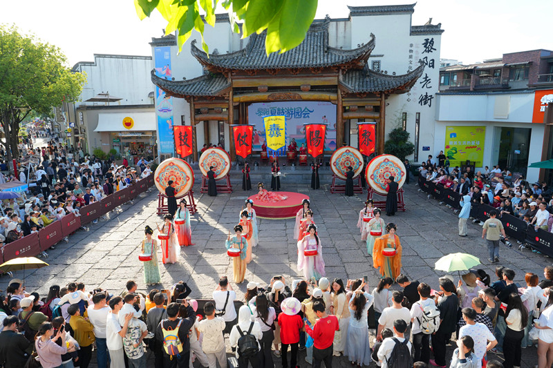 「小眾嘗鮮」轉向「深度體驗」  黃山文旅市場異彩紛呈