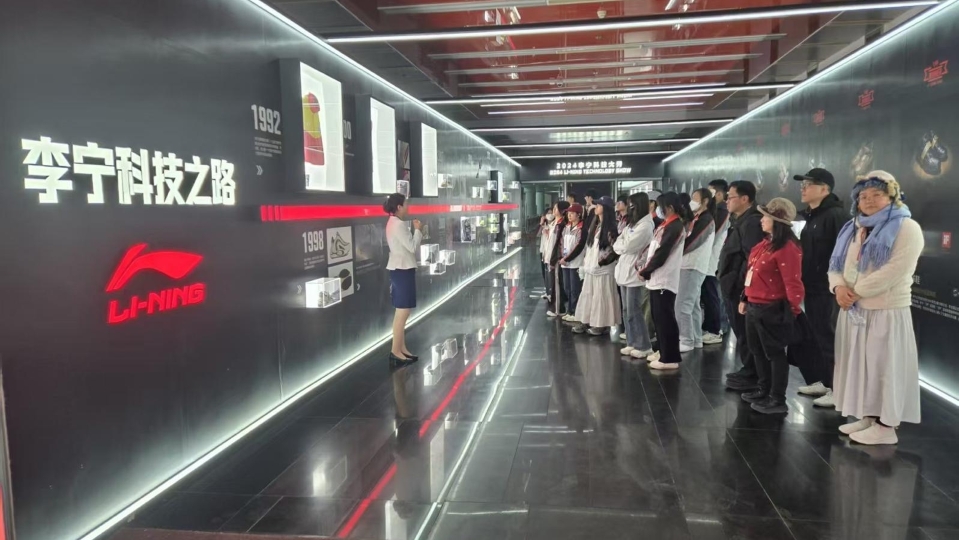 仁濟醫院董之英紀念中學辦北京交流之旅 冀以體育連結青年家國情懷