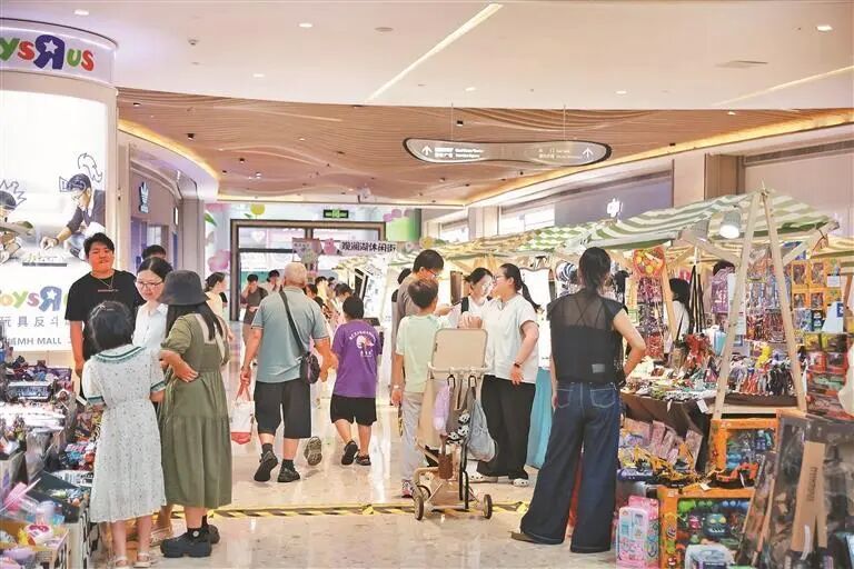 「五一」假期,深圳龍華火了!香港遊客暴增343%