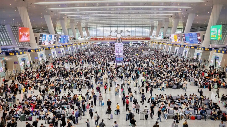 「五一」假期運輸期間 中國鐵路多項客貨運輸指標創歷史新高