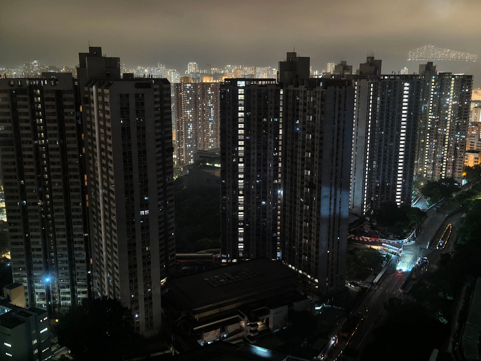 青衣長康邨青華苑停電 中電︰5700戶受影響