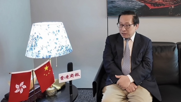 有片｜【港商觀察】特朗普抵達北京幾小時前 香港商報問了高志凱不少「為什麼」？