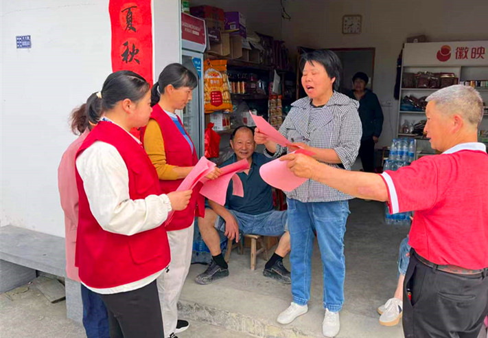 皖黟縣碧陽鎮：多維宣傳築防線 掃黃打非護新風