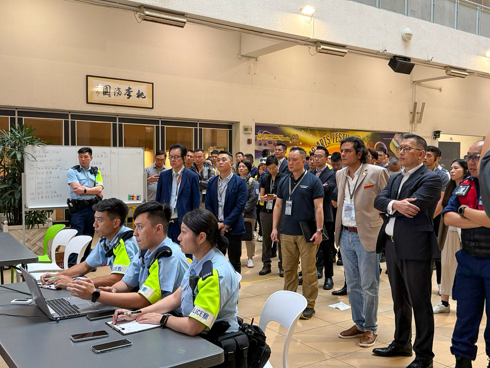 警方跨部門重大事故演習 善用科技識別傷者身份