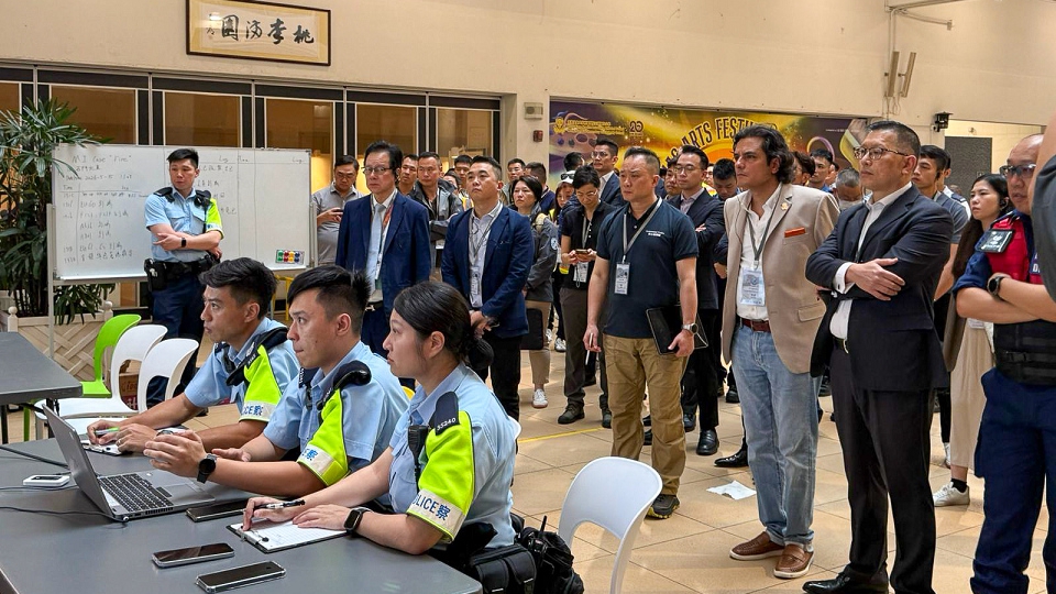警方舉行跨部門重大事故演習 善用科技識別傷者身份 提升工作效率
