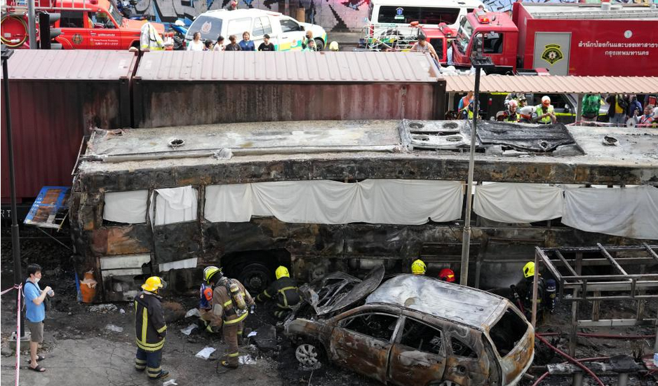 泰國曼谷列車與公交車相撞事故已致8人死亡