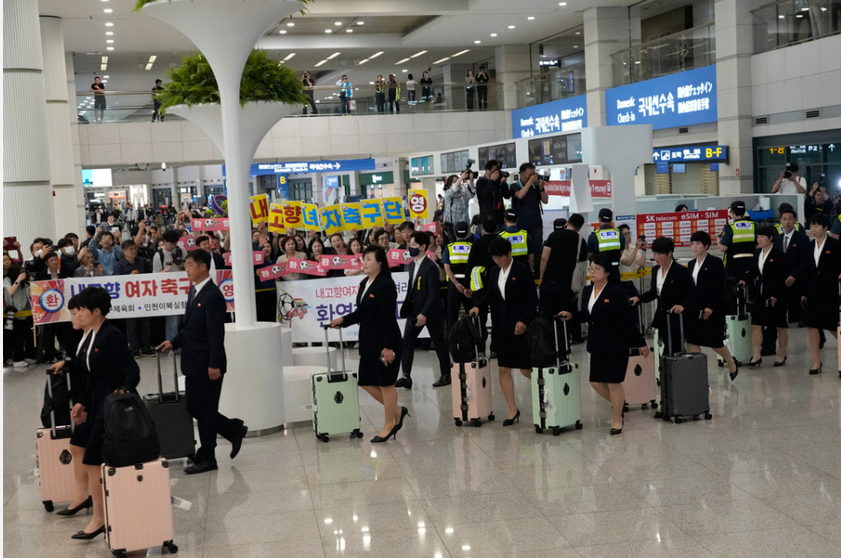 朝鮮「我的故鄉」女足代表團抵達韓國