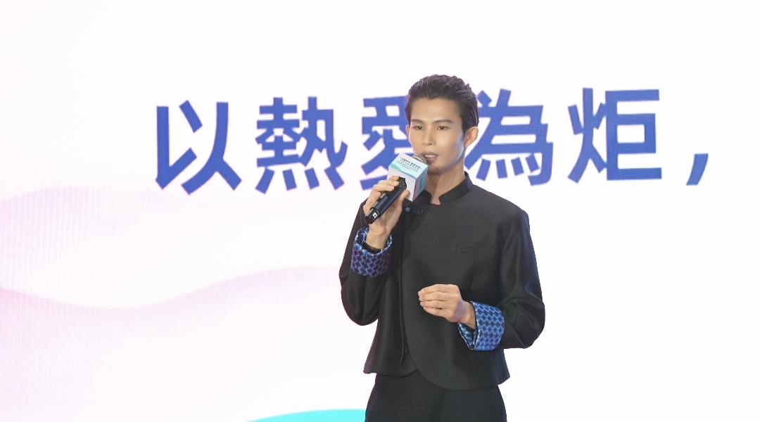 有片｜從田埂到香江 陸仙人亮相香港文博會獲評文化傳播榜樣