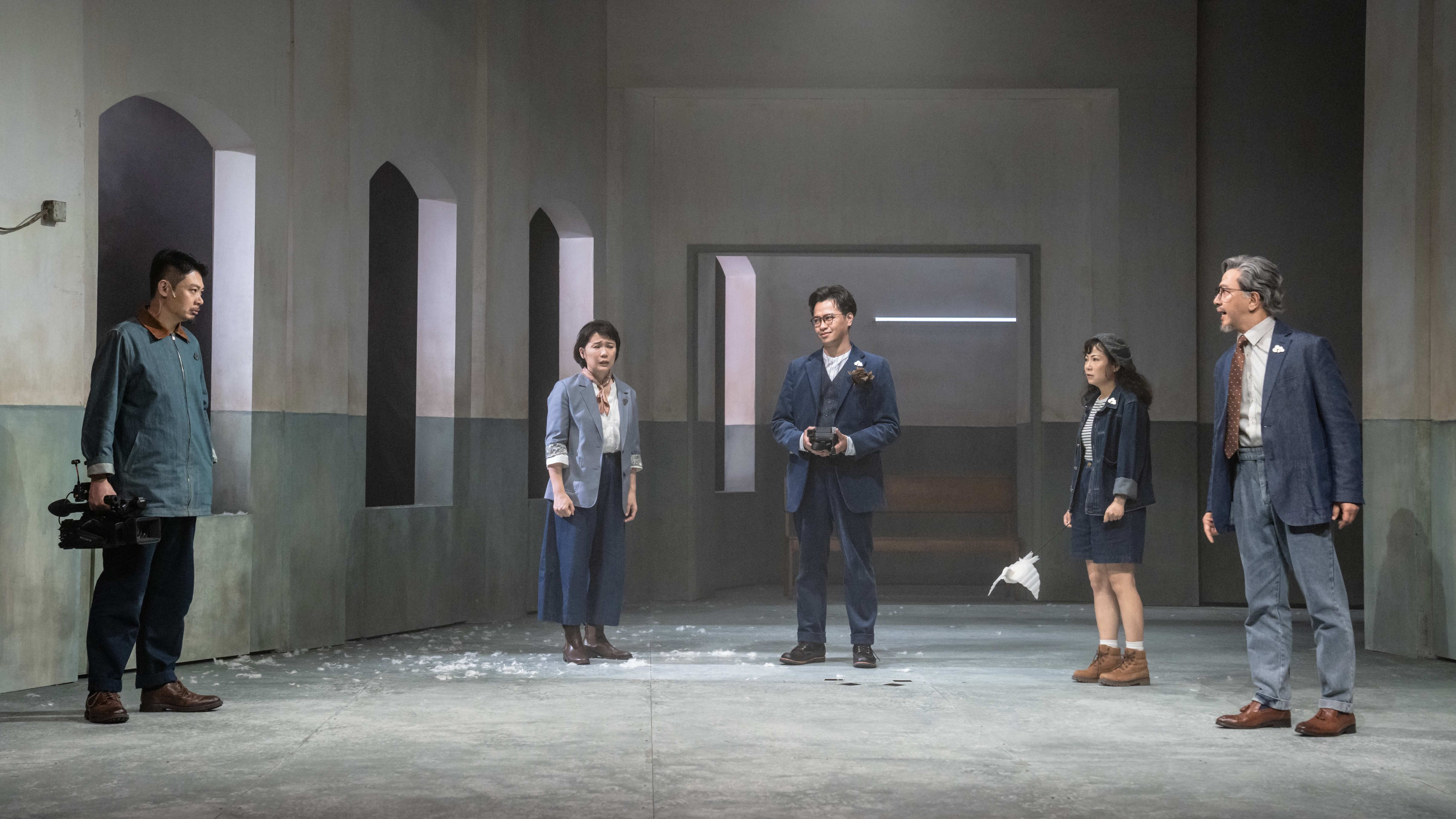 香港話劇團《下一站，天國》再度上演  導演方俊杰：未知死，焉知生
