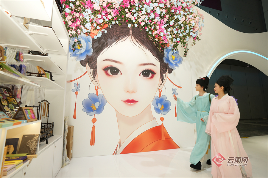 「花仙子」唯美亮相  雲南風情驚艷深圳文博會