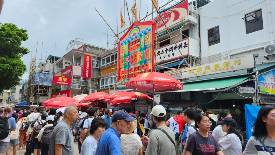 長洲太平清醮飄色會景巡遊今舉行 島上人山人海