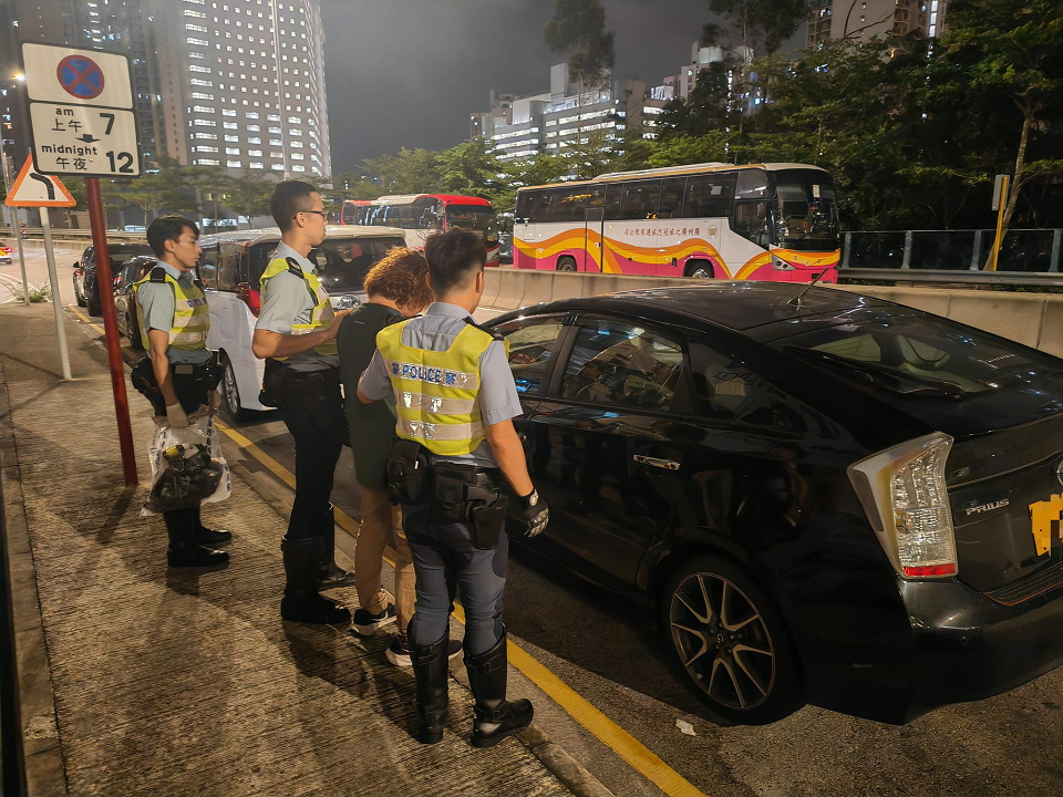 警方東九龍打擊醉駕非法賽車 拘捕7名司機