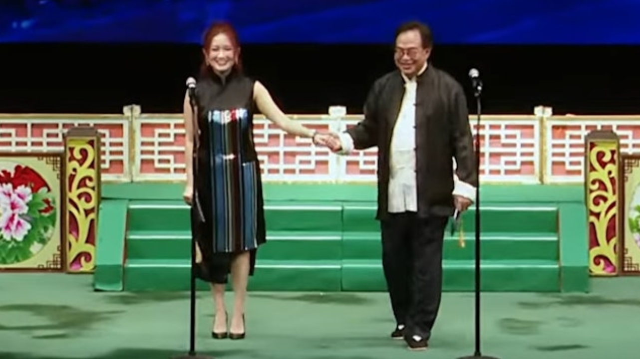 直播回顧丨盧偉國與未婚妻余仲欣會見傳媒交代婚訊