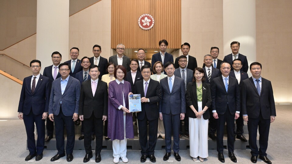 香港五年規劃今季展開公眾諮詢 李家超聽取立法會報告