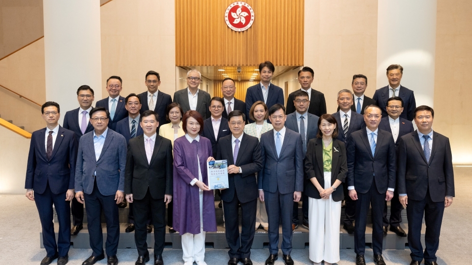 立法會完成並提交《助力特區政府 做好五年規劃》報告 李慧琼：助力特區政府  做好五年規劃