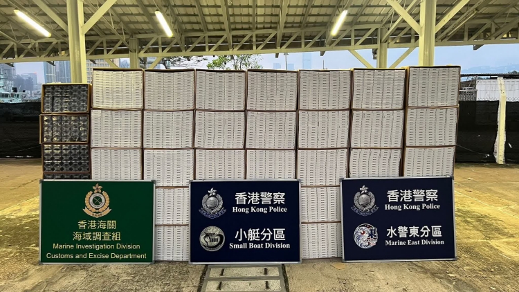 水警東果洲截走私快艇 檢逾1千萬元私煙拘3人