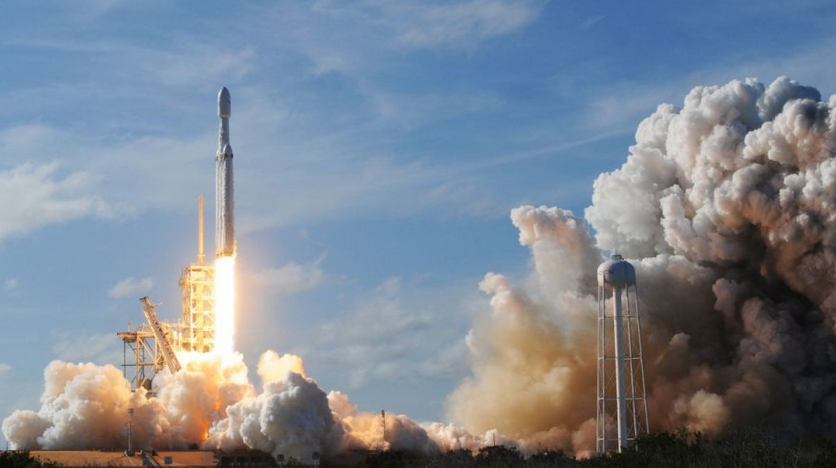 SpaceX傳罕有提前定上市價 估值1.75萬億美元