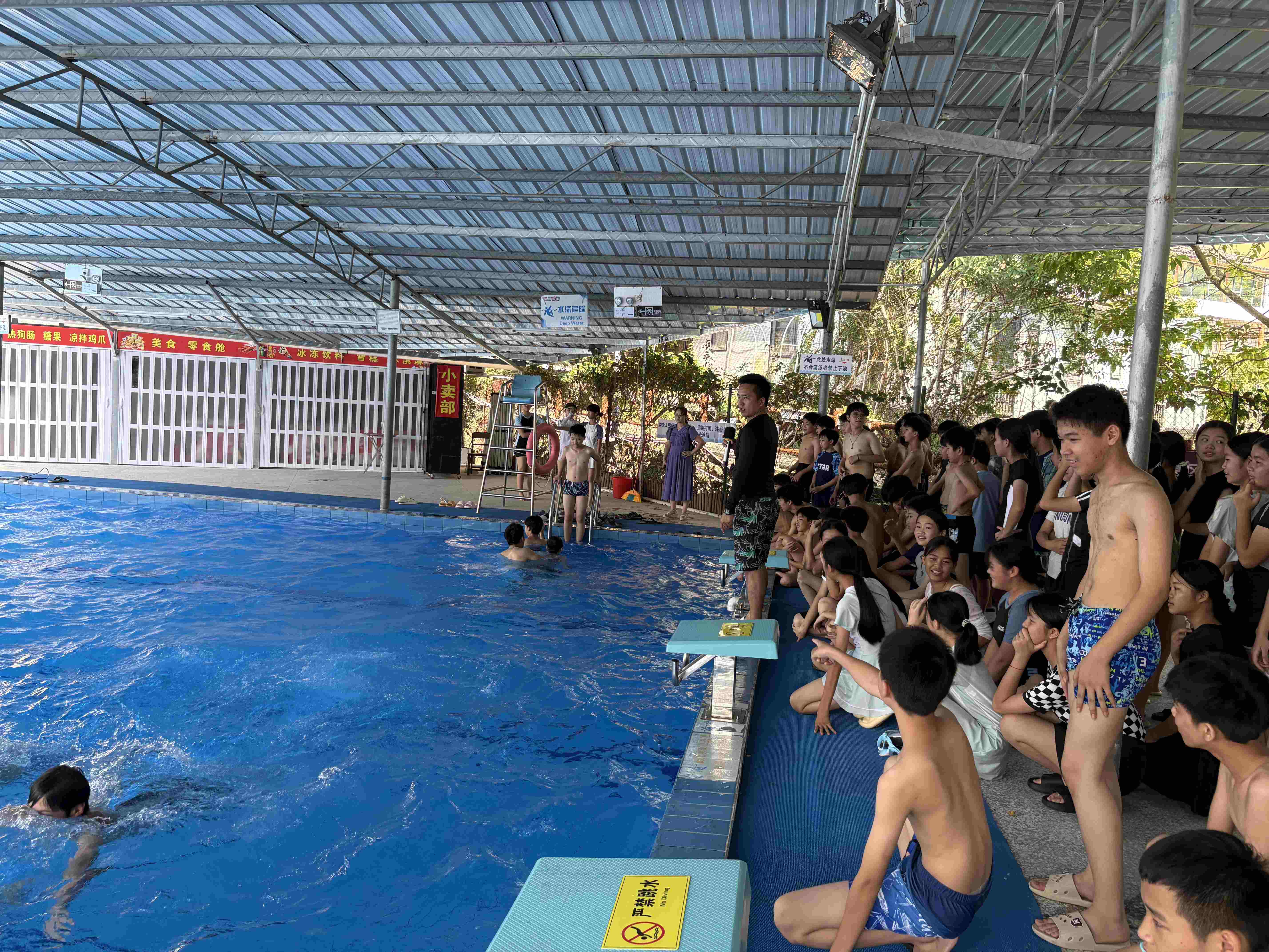 桂容縣：「公益戲水+實景宣教」護航少年兒童度過炎熱之夏