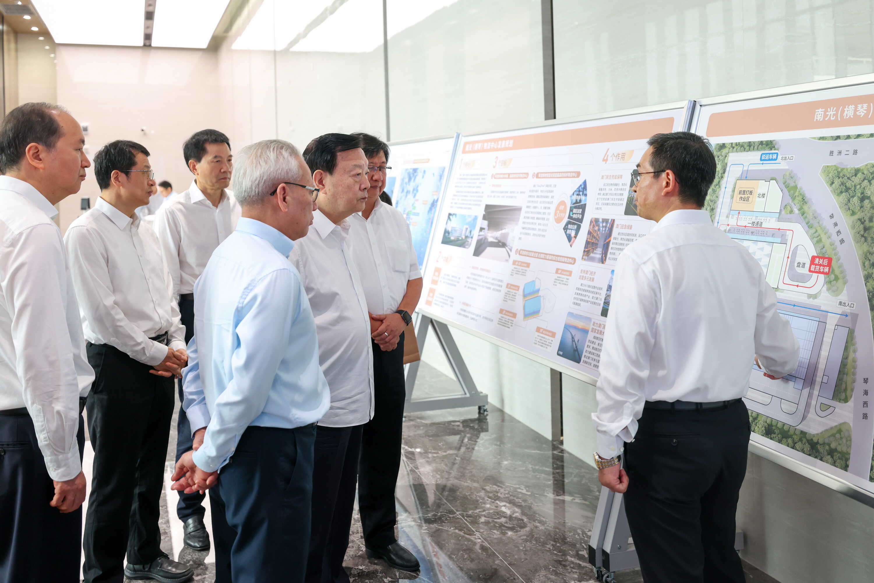 有片｜夏寶龍在橫琴粵澳深度合作區、珠海市調研
