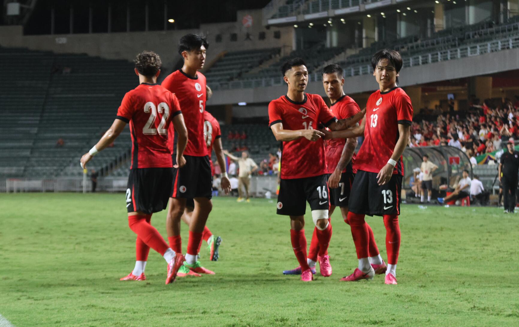 港足2:0贏蒙古  盧比度坐正響頭炮