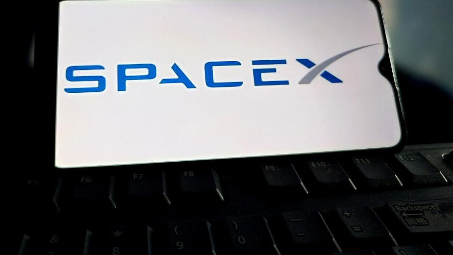 SpaceX上市｜彭博︰SpaceX IPO 據報禁止內地及香港投資者認購