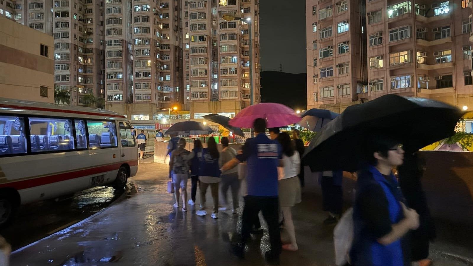 荃灣中心一期停電  民政團隊跨區動員支援