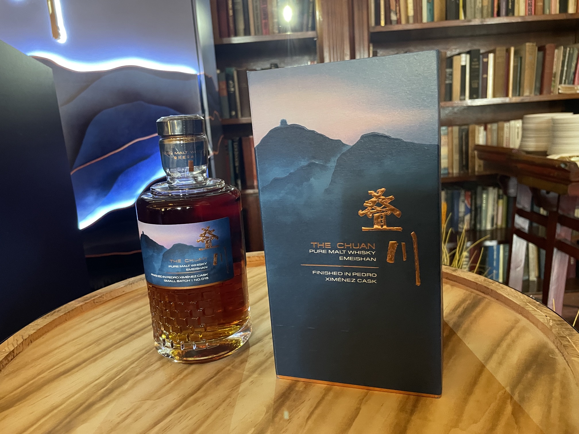 中國威士忌品牌疊川透過香港走向國際
