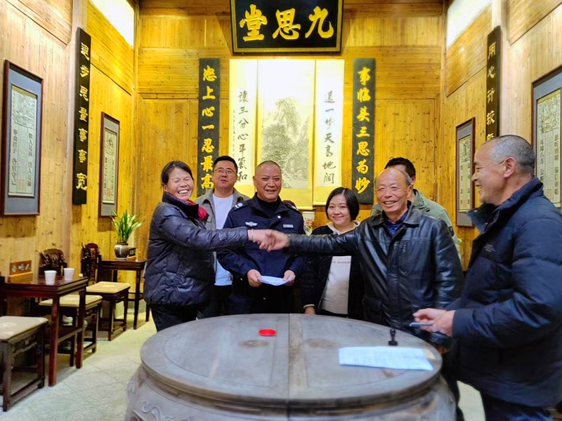 【港商觀察】靠前·及時·高效  皖黟縣西遞鎮「解憂驛站」春風拂面