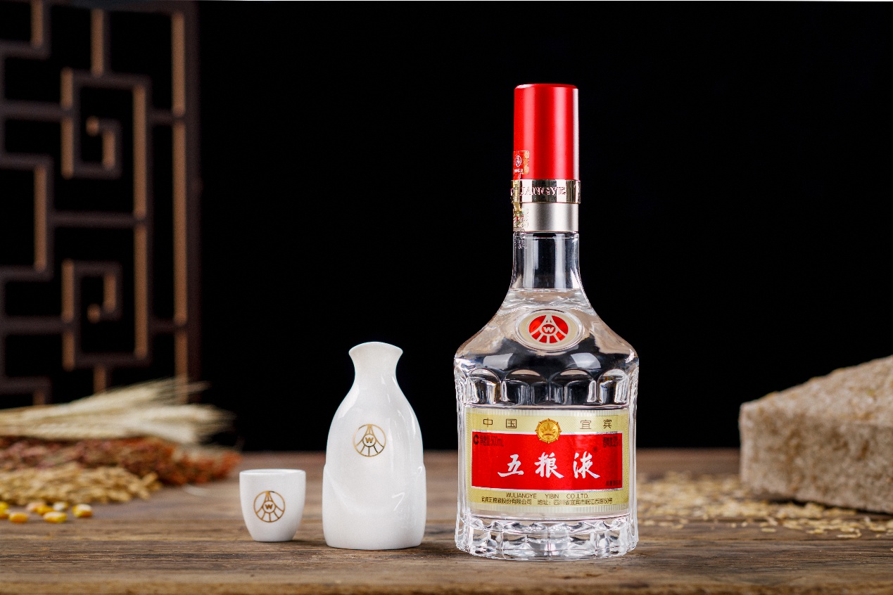 粽香慶端陽，美酒敬時光