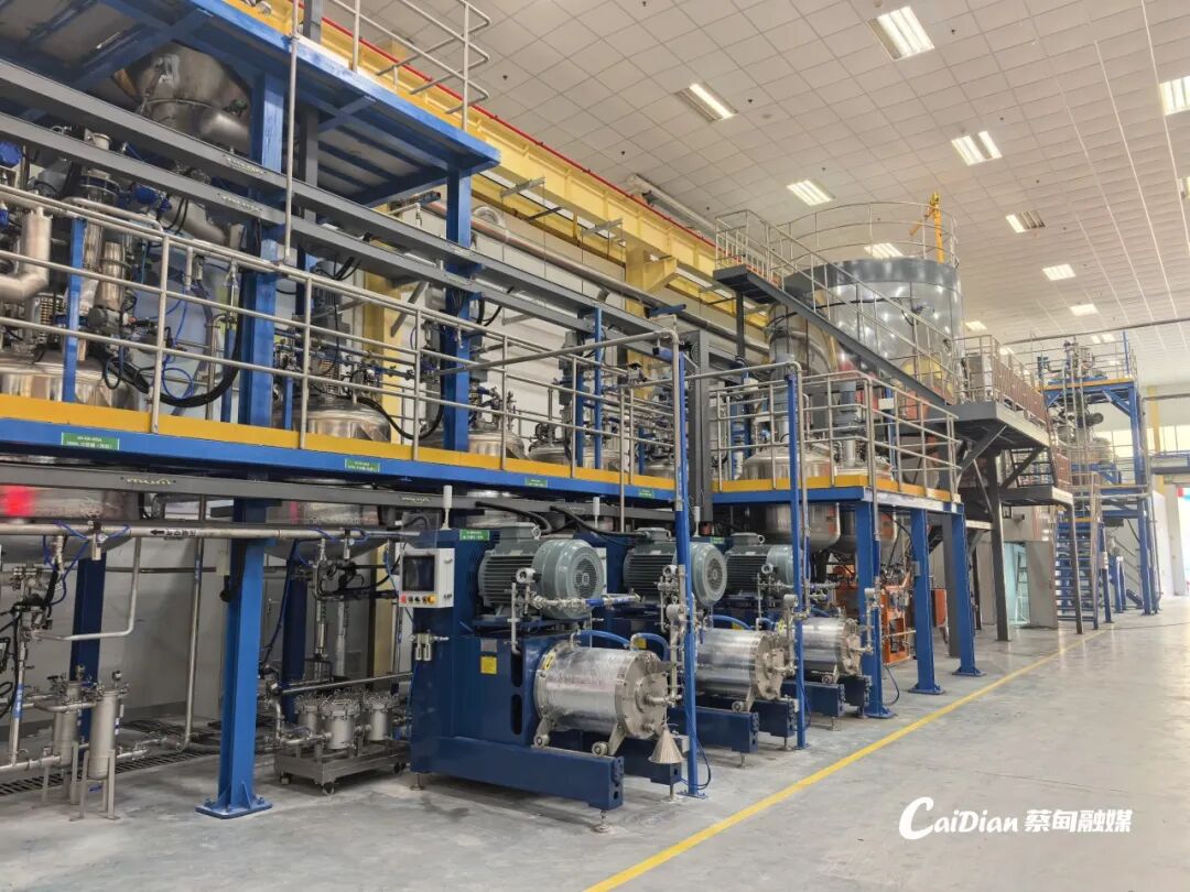 湖北首條千噸級氧化物固態電解質產線落地蔡甸經濟開發區